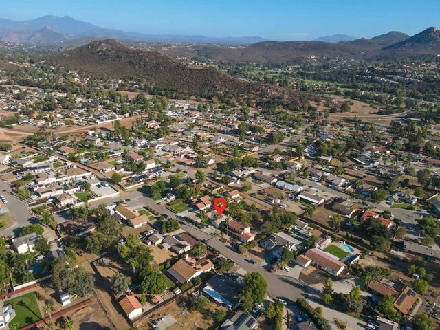 23543 Oriente Way, Ramona, CA 92065
