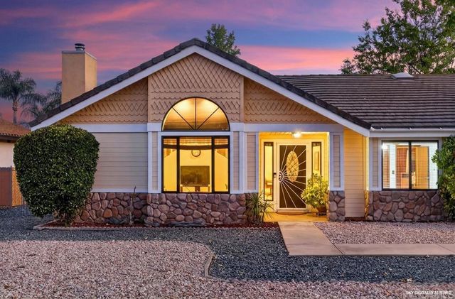 23543 Oriente Way, Ramona, CA 92065