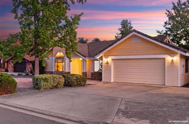 23543 Oriente Way, Ramona, CA 92065
