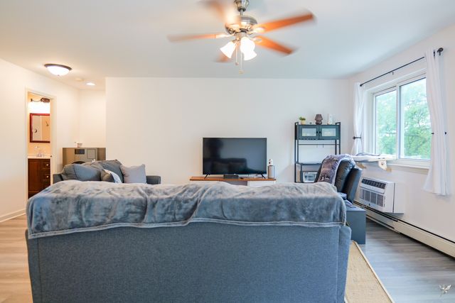 1001 N Mill Street 308, Naperville, IL 60563