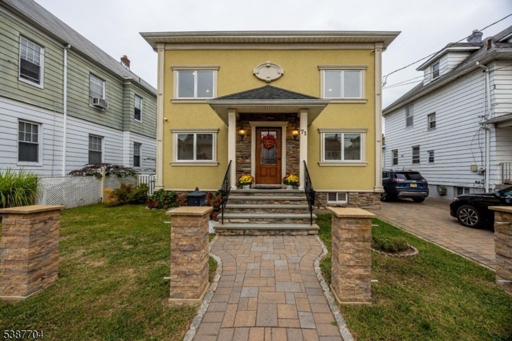 71 Christie Ave, Clifton City, NJ 07011