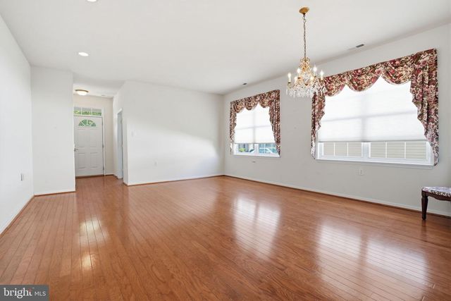 6 SAGEBRUSH LN, Langhorne, PA 19047