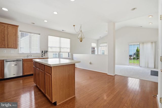 6 SAGEBRUSH LN, Langhorne, PA 19047