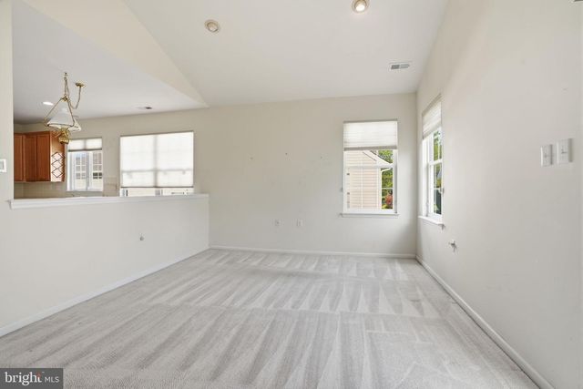 6 SAGEBRUSH LN, Langhorne, PA 19047
