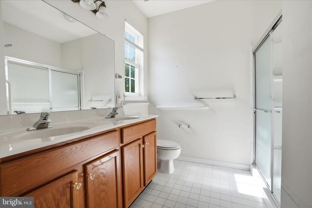 6 SAGEBRUSH LN, Langhorne, PA 19047