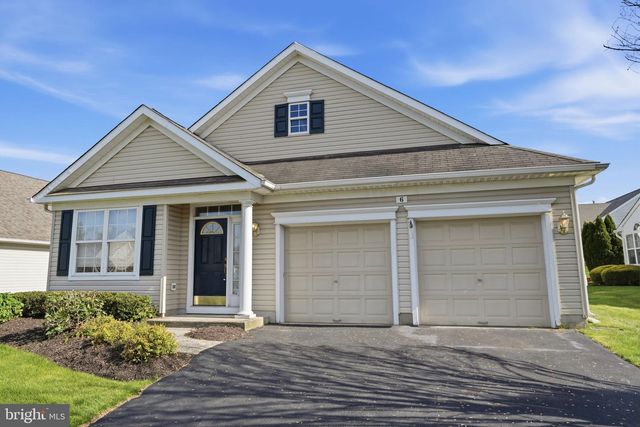 6 SAGEBRUSH LN, Langhorne, PA 19047