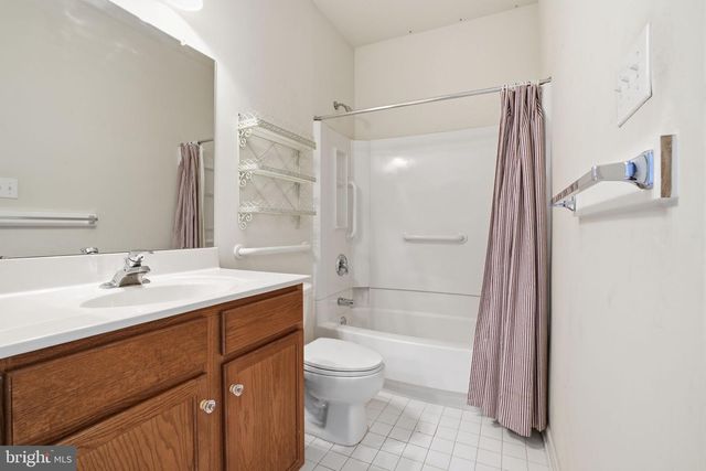 6 SAGEBRUSH LN, Langhorne, PA 19047