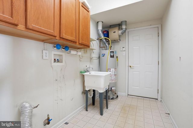 6 SAGEBRUSH LN, Langhorne, PA 19047