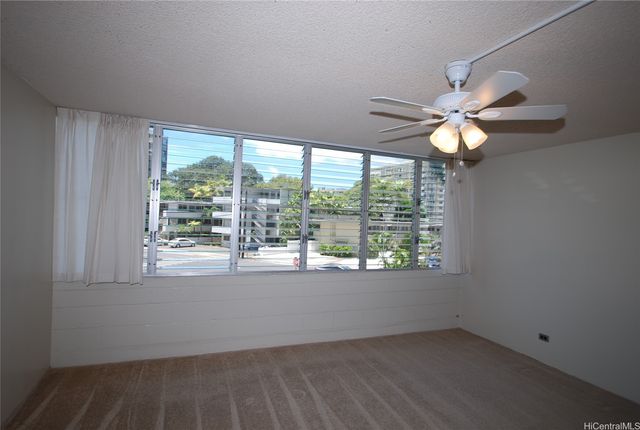 1550 Wilder Avenue A211, Honolulu, HI 96822