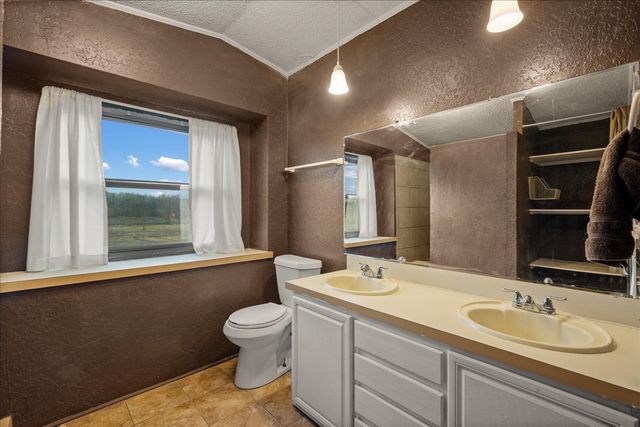 4511 Private Road 1172, Greenville, TX 75401