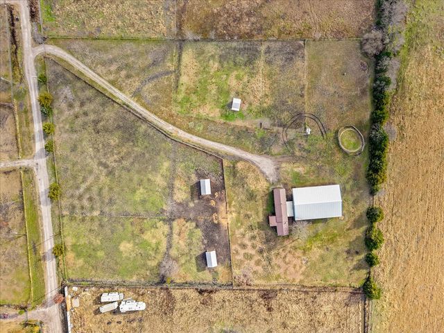 4511 Private Road 1172, Greenville, TX 75401