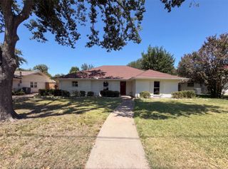 1115 N Waterview Drive, Richardson, TX 75080