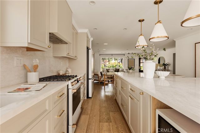 2806 Pacific Coast, Torrance, CA 90505