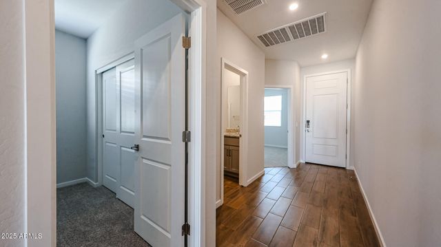 22869 W MONONA Lane, Surprise, AZ 85387
