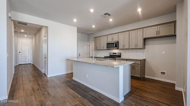 22869 W MONONA Lane, Surprise, AZ 85387