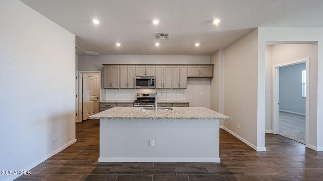 22869 W MONONA Lane, Surprise, AZ 85387