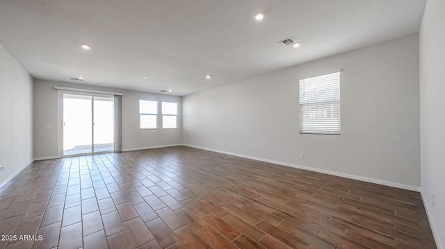 22869 W MONONA Lane, Surprise, AZ 85387