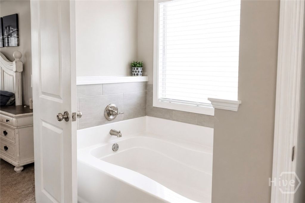 Image 26 of property listing at 144 Sapphire Circle, Guyton, GA 31312