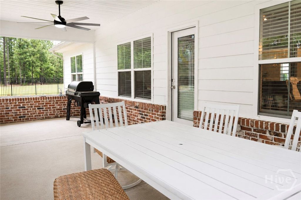 Image 30 of property listing at 144 Sapphire Circle, Guyton, GA 31312