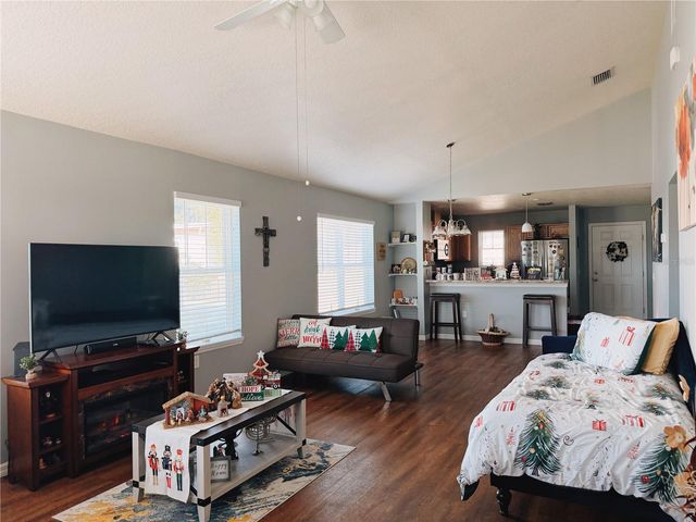 110 TURTLE RUN, Umatilla, FL 32784