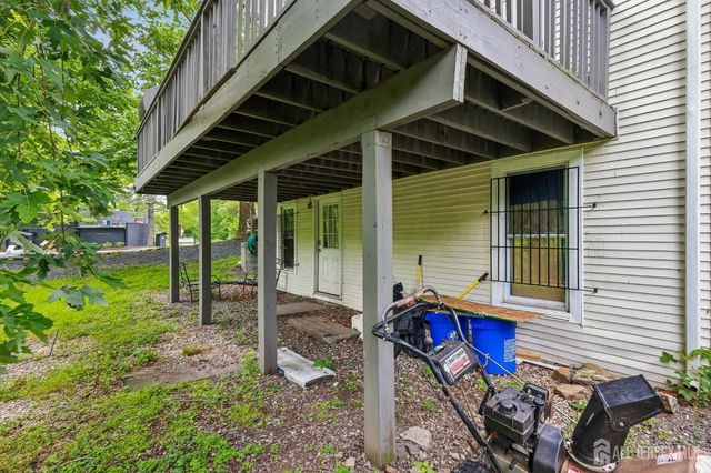 194 Washington Street, Rocky Hill, NJ 08553