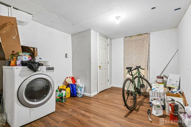 194 Washington Street, Rocky Hill, NJ 08553