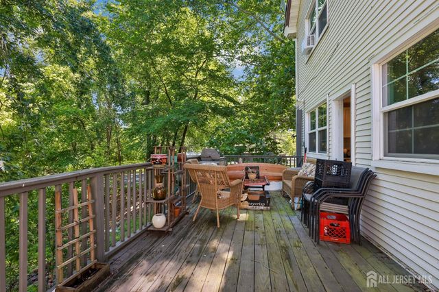 194 Washington Street, Rocky Hill, NJ 08553
