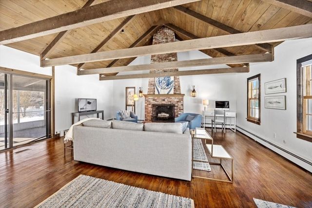 11 Berkley Cir, Hingham, MA 02043