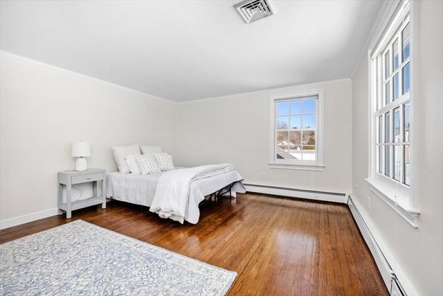 11 Berkley Cir, Hingham, MA 02043