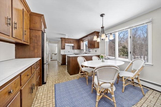 11 Berkley Cir, Hingham, MA 02043