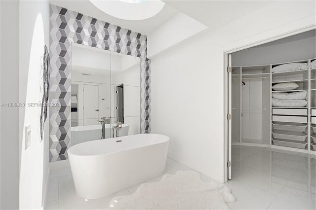 14401 Sunset Ln, Southwest Ranches, FL 33330