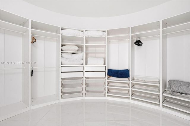 14401 Sunset Ln, Southwest Ranches, FL 33330