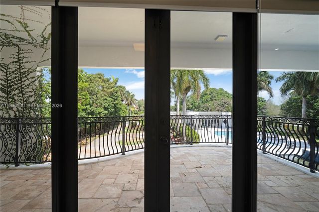 14401 Sunset Ln, Southwest Ranches, FL 33330