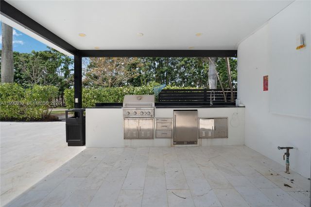 14401 Sunset Ln, Southwest Ranches, FL 33330