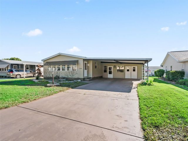 1514 HILLCREST DRIVE, Lady Lake, FL 32159