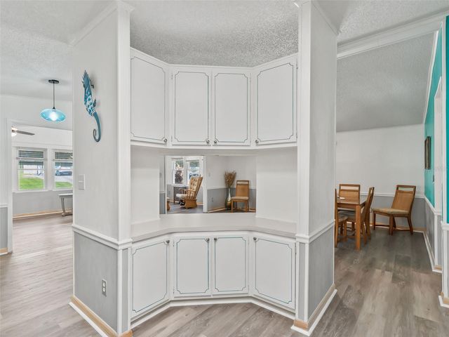 1514 HILLCREST DRIVE, Lady Lake, FL 32159