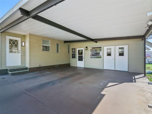 1514 HILLCREST DRIVE, Lady Lake, FL 32159