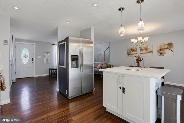 7 SHOREHAM CT, Nottingham, MD 21236