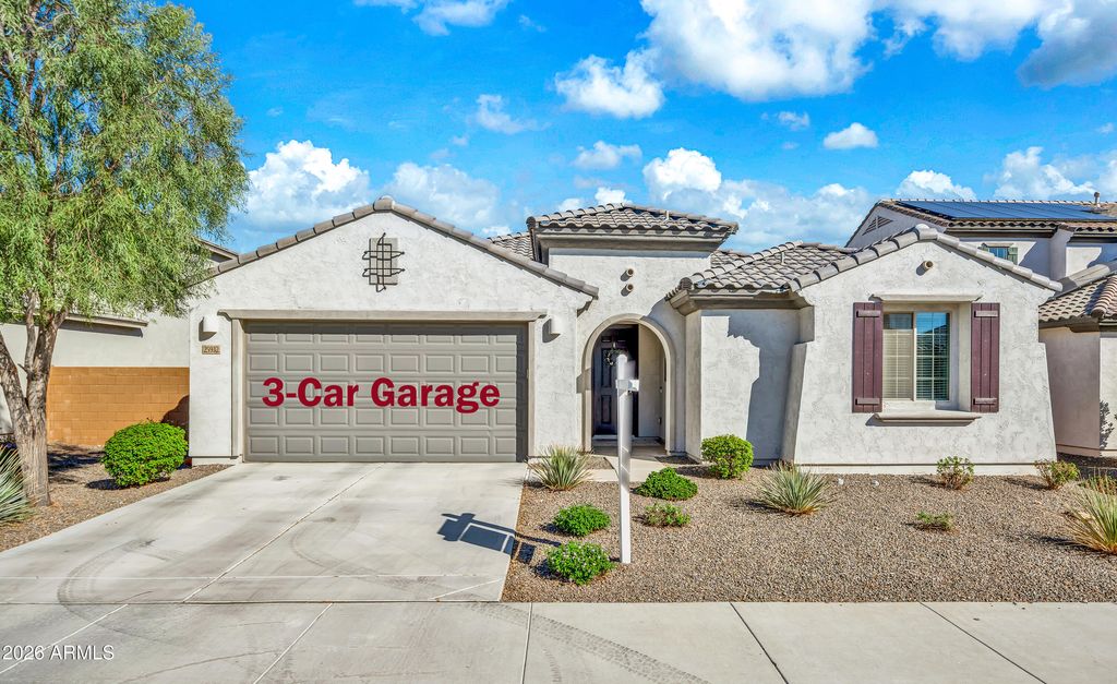 25932 W SANDS Drive, Buckeye, AZ 85396