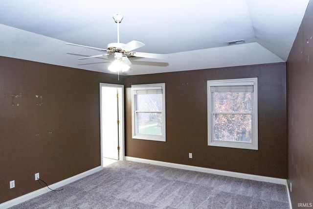 4433 foxmoor Drive, Newburgh, IN 47360