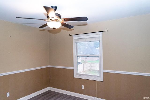 4433 foxmoor Drive, Newburgh, IN 47360