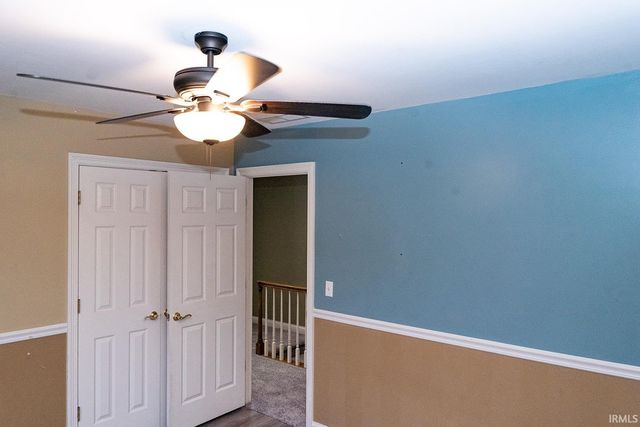 4433 foxmoor Drive, Newburgh, IN 47360