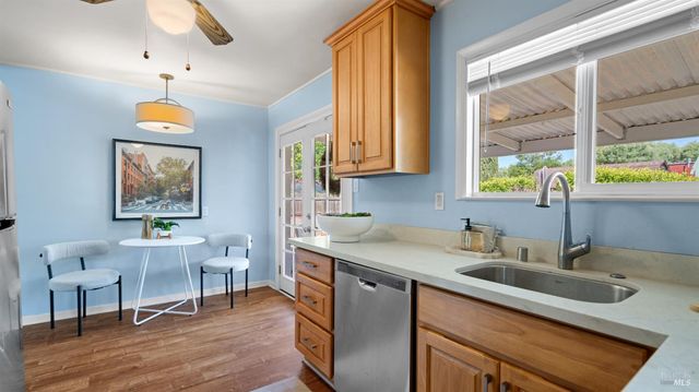 167 El Bonito Way, Benicia, CA 94510