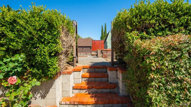 167 El Bonito Way, Benicia, CA 94510