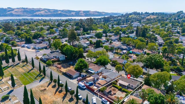 167 El Bonito Way, Benicia, CA 94510