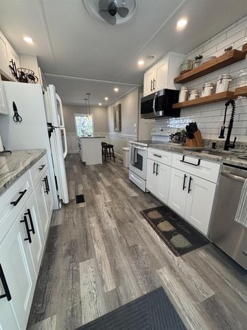 2 Jasmine Lane, Port St Lucie, FL 34952