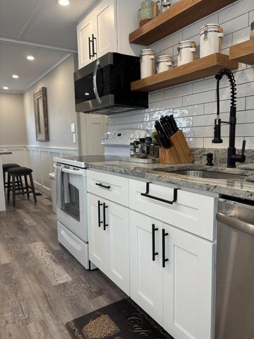 2 Jasmine Lane, Port St Lucie, FL 34952