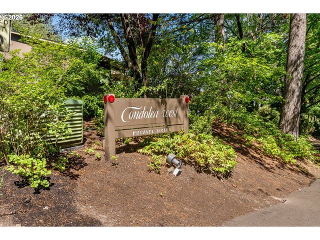 77 CONDOLEA Way, Lake Oswego, OR 97035