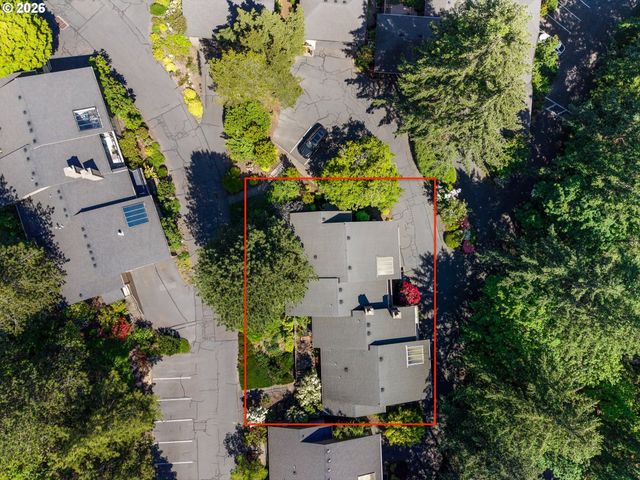 77 CONDOLEA Way, Lake Oswego, OR 97035