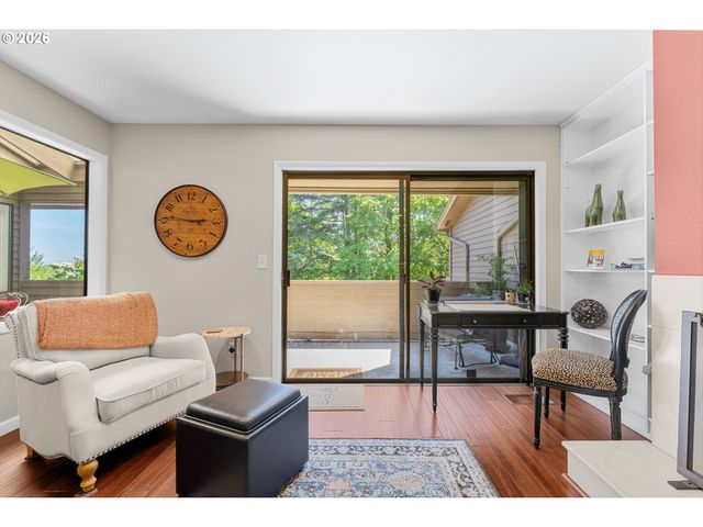 77 CONDOLEA Way, Lake Oswego, OR 97035